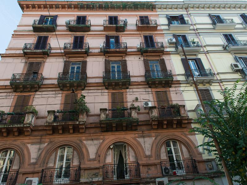 Napoli'S Gold Ξενοδοχείο Εξωτερικό φωτογραφία