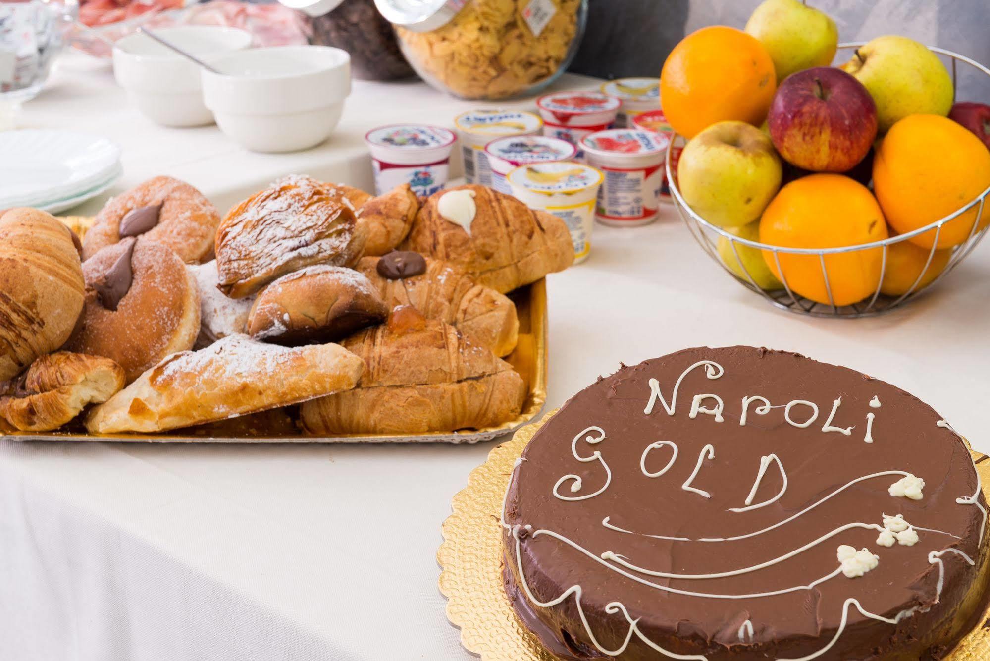 Napoli'S Gold Ξενοδοχείο Εξωτερικό φωτογραφία